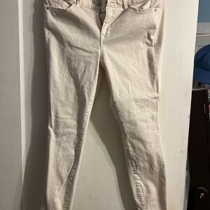 Torrid high rise cream color skinny jeggings